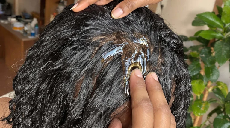 huile pour cheveux pousse